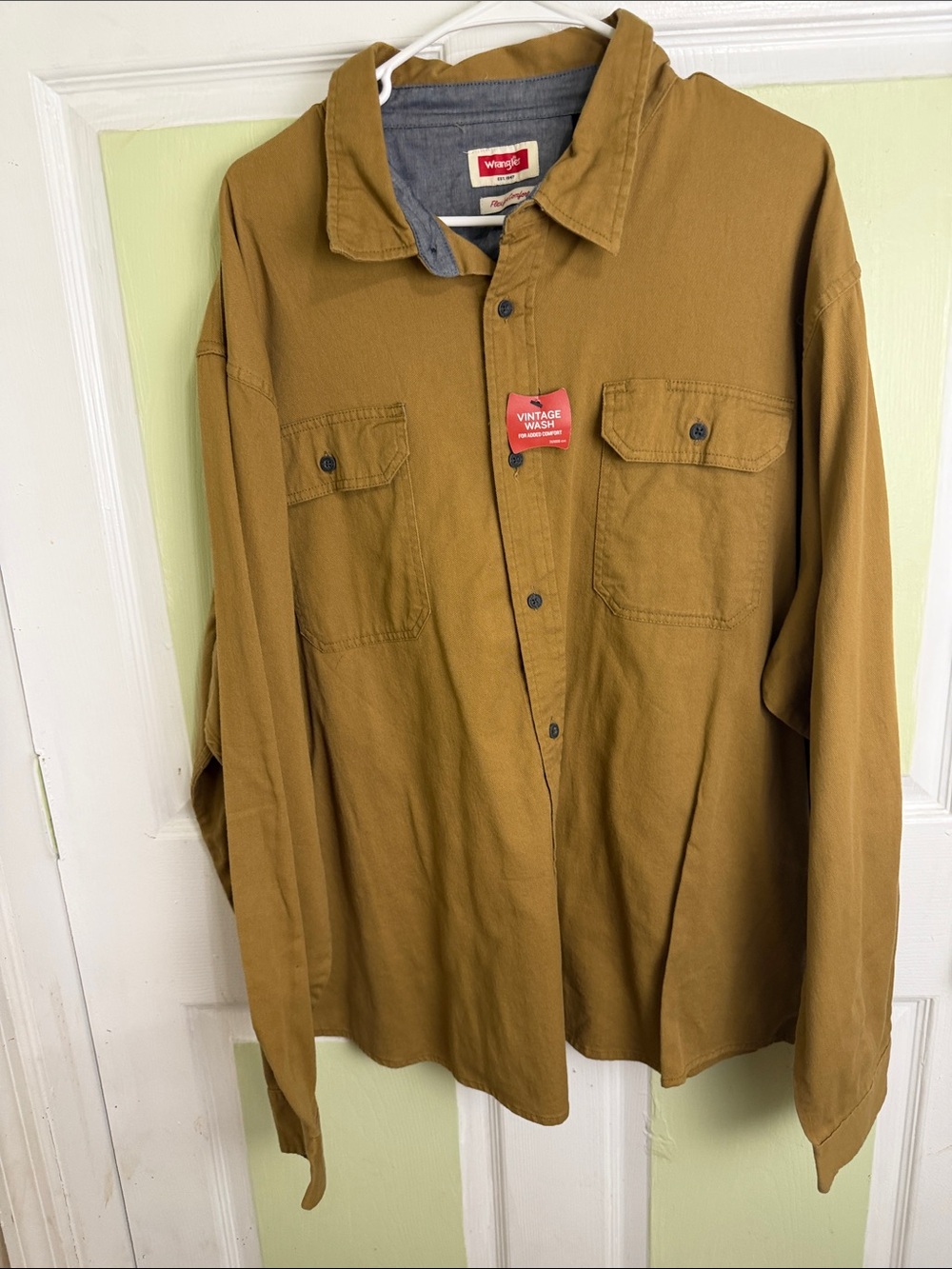 (2334) Wrangler NWT Men's Tan Button-Front Shirt Jacket, Size: 3XL